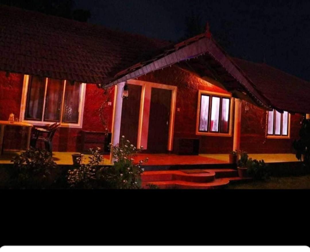 מדיקרי Agastya Lake View Coorg מראה חיצוני תמונה